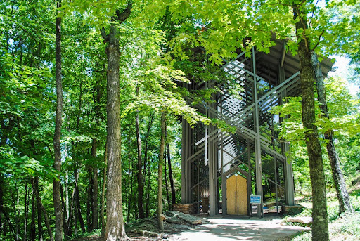 Thorncrown Chapel just outside of Eureka Springs Arkansas in the Ozark Mountains is one of 5 great Instagram photo ideas
