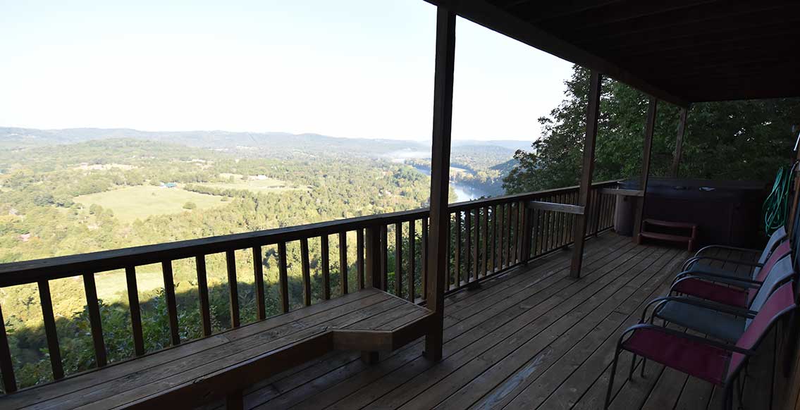 Eureka Springs Cabin - Catch of the Day