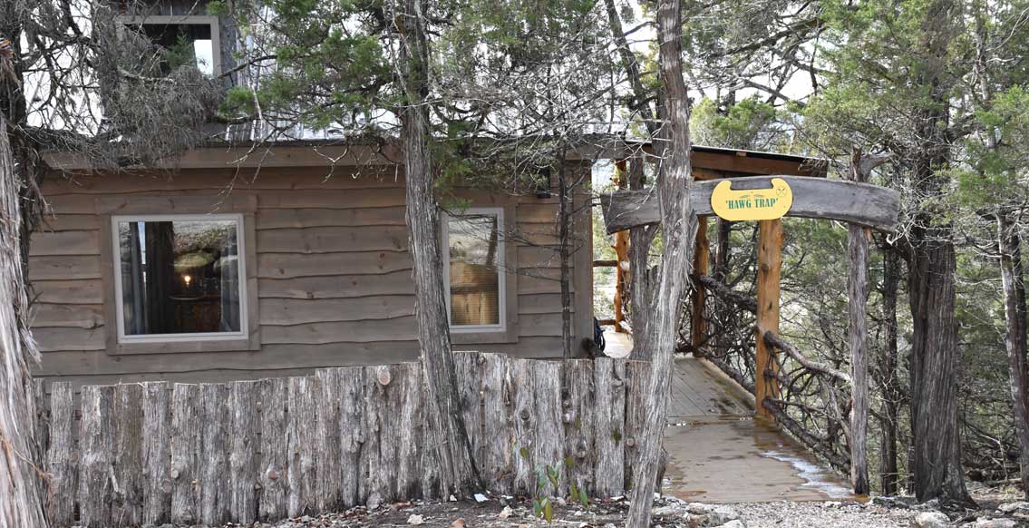 Eureka Springs Cabin - Hawg Trap
