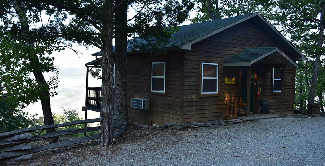Eureka Springs Cabin - The Minnow Bucket