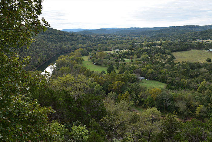 Eureka Springs Cabin - The Paddler